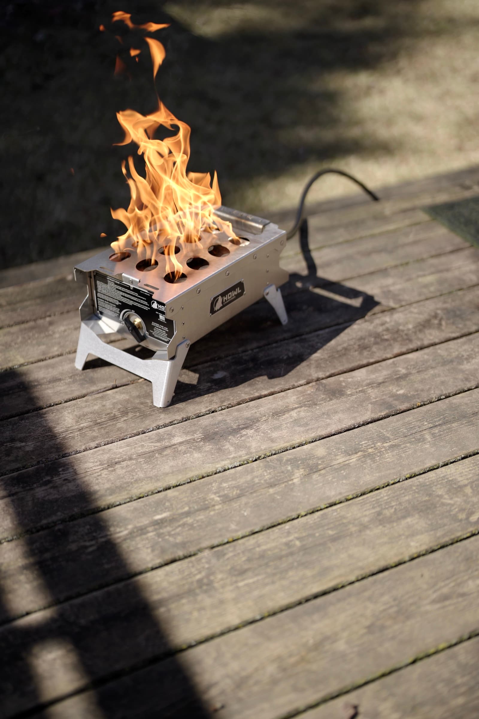 Howl campfire — frame 05